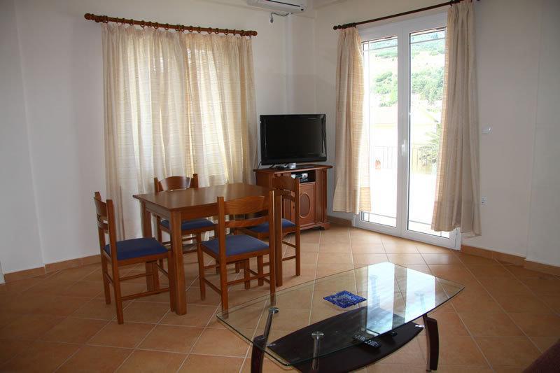 Santafemia Apartment Agia Efimia Exterior photo